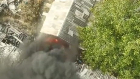 VIDEO: Fuerzas rusas reducen a cenizas puestos camuflados de control de drones de Ucrania