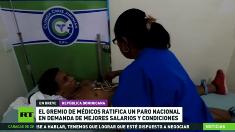 Médicos dominicanos ratifican paro nacional en demanda de mejores salarios y condiciones