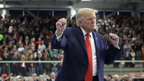 Trump anuncia uno de los "mayores compromisos de la historia" para un megaproyecto energético en Alaska