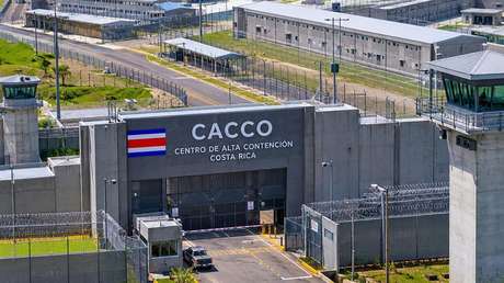 Costa Rica inaugura su primera megacárcel al 'estilo Bukele' en plena crisis de seguridad