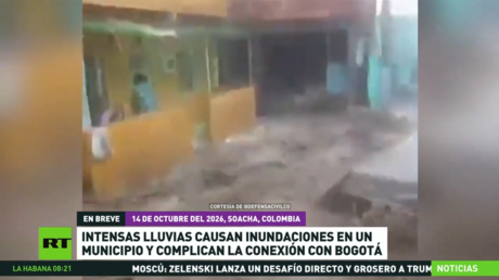 Intensas lluvias causan inundaciones en un municipio colombiano y complican la conexión con Bogotá