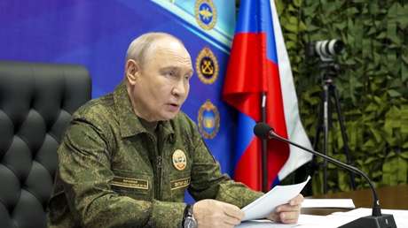 "Evento importante en la liberación de todo Donbass": Putin elogia a las tropas rusas por toma de urbe estratégica