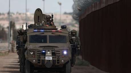 Trump prohíbe vuelos de drones en la frontera con México y lanza amenaza a los cárteles