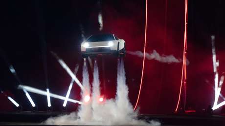 Las preguntas que genera el 'vehículo volador' de Tesla
