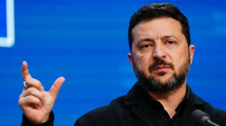 "Nos confundió con un cajero automático": Político italiano carga contra Zelenski