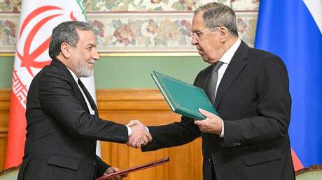"Intercambio franco y detallado": Lavrov se reúne con su par iraní en Teherán