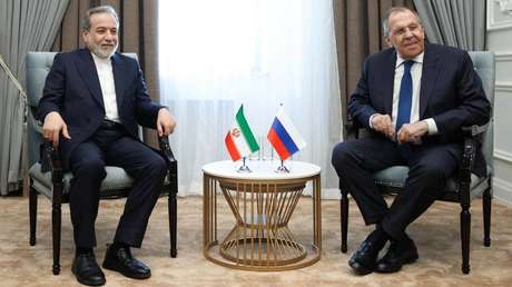 "Nunca fue como ahora": Araghchi resalta la sintonía entre Irán y Rusia