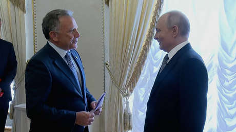 PRIMERAS IMÁGENES de la reunión de Putin con el enviado de Trump