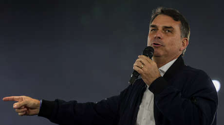 "Hasta las últimas consecuencias": Flávio Bolsonaro acepta abrir sus cuentas, pero le pone condiciones a Lula