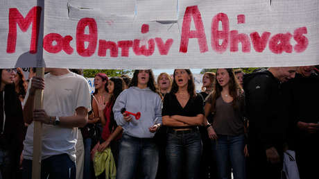 De Francia a Grecia: Miles de estudiantes se unen a la ola de protestas que 'inunda' Europa (VIDEOS)