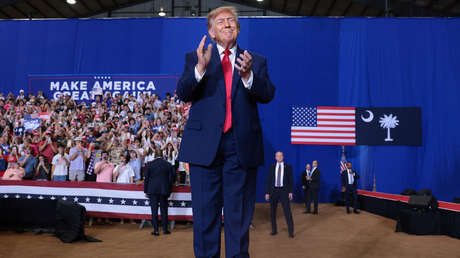 "¡Me encantó!": Trump queda fascinado por el puñetazo de un hombre a otro en un mitin (VIDEO)