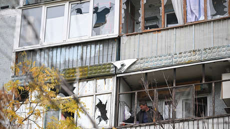 La ciudad de la mayor central nuclear de Europa, "al borde del desastre humanitario" por los bombardeos de Kiev