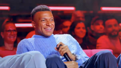 Así reaccionó Mbappé cuando le pusieron la canción 'Kylian Dictador' (VIDEO)