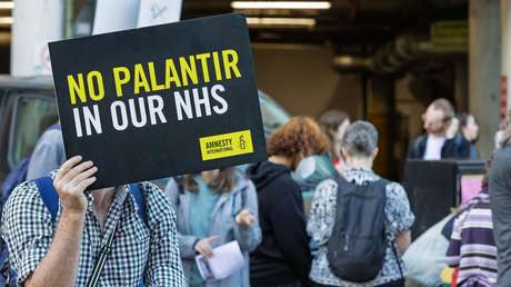 Palantir expone una verdad incómoda que Europa "va a tener que aceptar" sobre EE.UU.