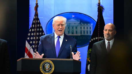 Trump advierte qué pasaría con EE.UU. si se quitan los aranceles