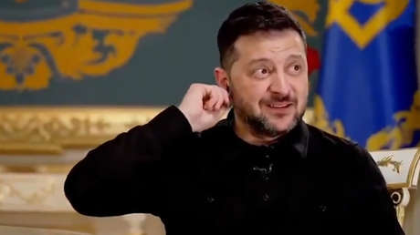 "¿Es lo mismo?": el momento en que Zelenski habla en ruso en plena entrevista