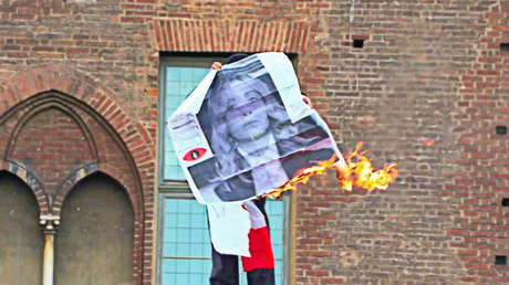 Ira contra Meloni: queman su foto en monumento durante caóticas protestas en Italia (VIDEO)