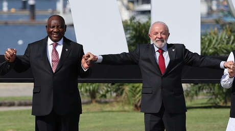 "Es una victoria para el Sur global": Presidente de Sudáfica felicita a Lula por su "histórico cuarto mandato"