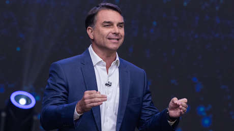 G1: El partido de Flávio Bolsonaro reconoce la victoria de Lula con un "pero"
