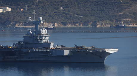 Francia estrena un potente láser antidrones en un portaviones de propulsión nuclear