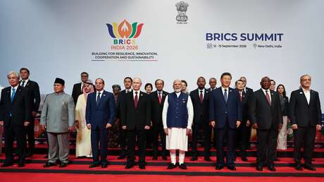 Putin: Los BRICS ocupan un lugar clave en el mundo actual y su relevancia seguirá creciendo