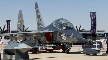 Un avión escuela que también puede entrar en combate: qué es el modernizado 'pupitre volador' ruso Yak-130M