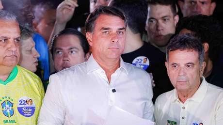 "Puedo ser cualquier cosa, menos tonto": Bolsonaro explica su fuga a EE.UU. y anuncia nueva aspiración presidencial