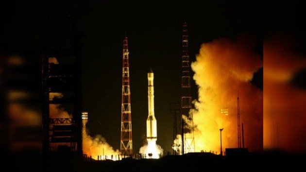El cohete Protón-M llevará señal televisiva a Puerto Rico, Alaska y Hawái