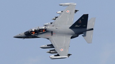 Yak-130: Rusia piensa en adaptar para el combate el mejor avión de entreno del mundo