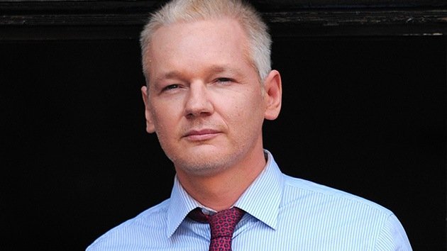 Sin arrepentimiento: los avalistas de Julian Assange pagan la cuenta