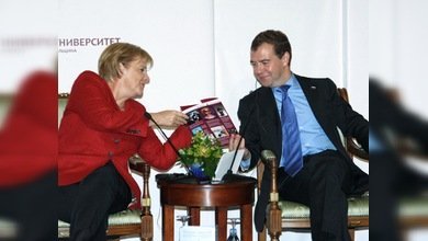 Medvédev y Merkel se reúnen en el corazón de la industria rusa