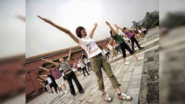El Gobierno chino promueve el 'huha' dentro de la gimnasia masiva