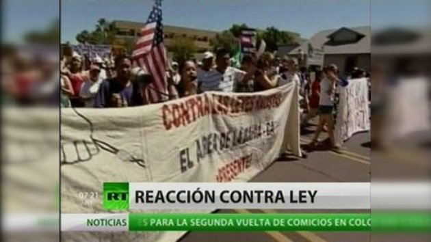 Siguen las protestas contra la polémica ley migratoria en Arizona