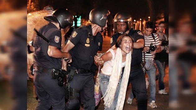 Los 'indignados' colapsan el centro de Madrid