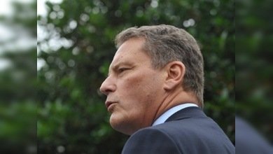 El presidente de BP viajaba con su amante durante la crisis del vertido