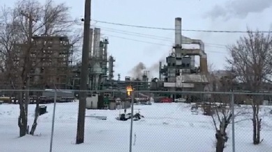 Fotos: Fuerte explosión en una refinería canadiense