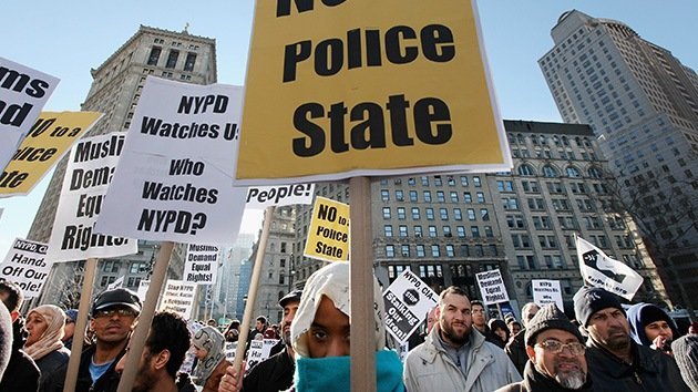 Demandan a la Policía de Nueva York por su vigilancia "discriminatoria" de musulmanes