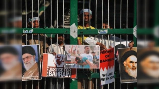 Bahréin condena a largas penas de prisión a 36 opositores