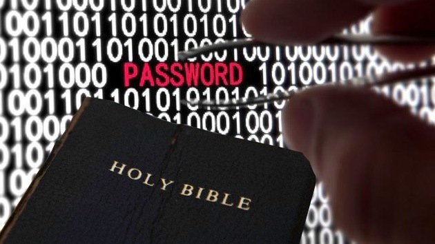 La Biblia, llave para descifrar contraseñas
