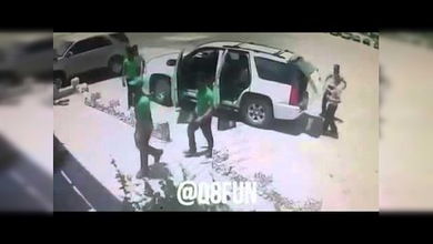 ¿Pueden caber tantas personas en un auto?