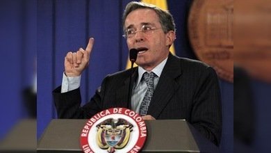 Álvaro Uribe es favorito para ganar las próximas elecciones en Colombia