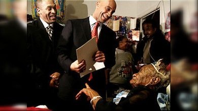 La ciudadana más vieja de Washington celebró su cumpleaños 110