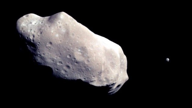 Dos asteroides pasarán por su punto más cercano a la Tierra este sábado