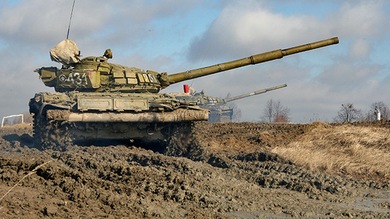 Rusia introduce un nuevo deporte: el biatlón en tanque