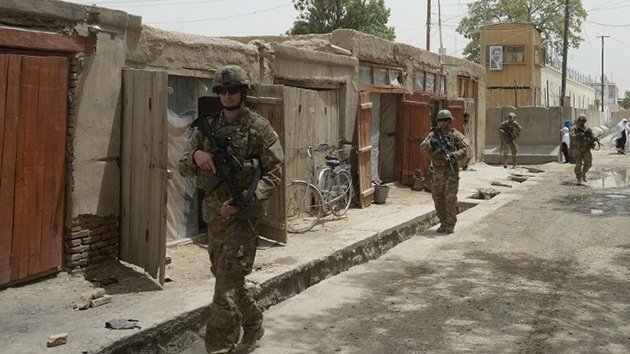 Las tropas de EE.UU. podrían permanecer en Afganistán hasta 2024
