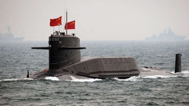 China prueba con éxito su primer submarino no tripulado, batiendo récords de profundidad