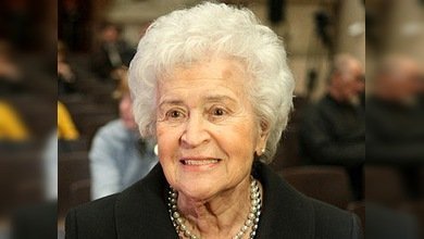 50 años al mando del acervo de bellas artes más grande del mundo
