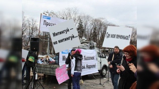 Día de las Bromas en Moscú: 'Protesta contra protestas' 