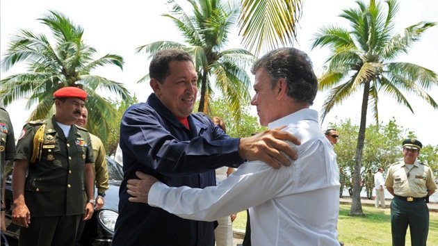 Santos califica a Chávez de "fundamental" en el proceso de paz con las FARC