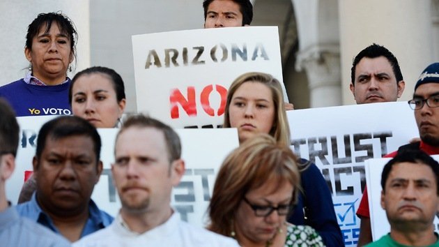 Entra en vigor la cláusula más dura de la ley antiinmigrantes de Arizona
